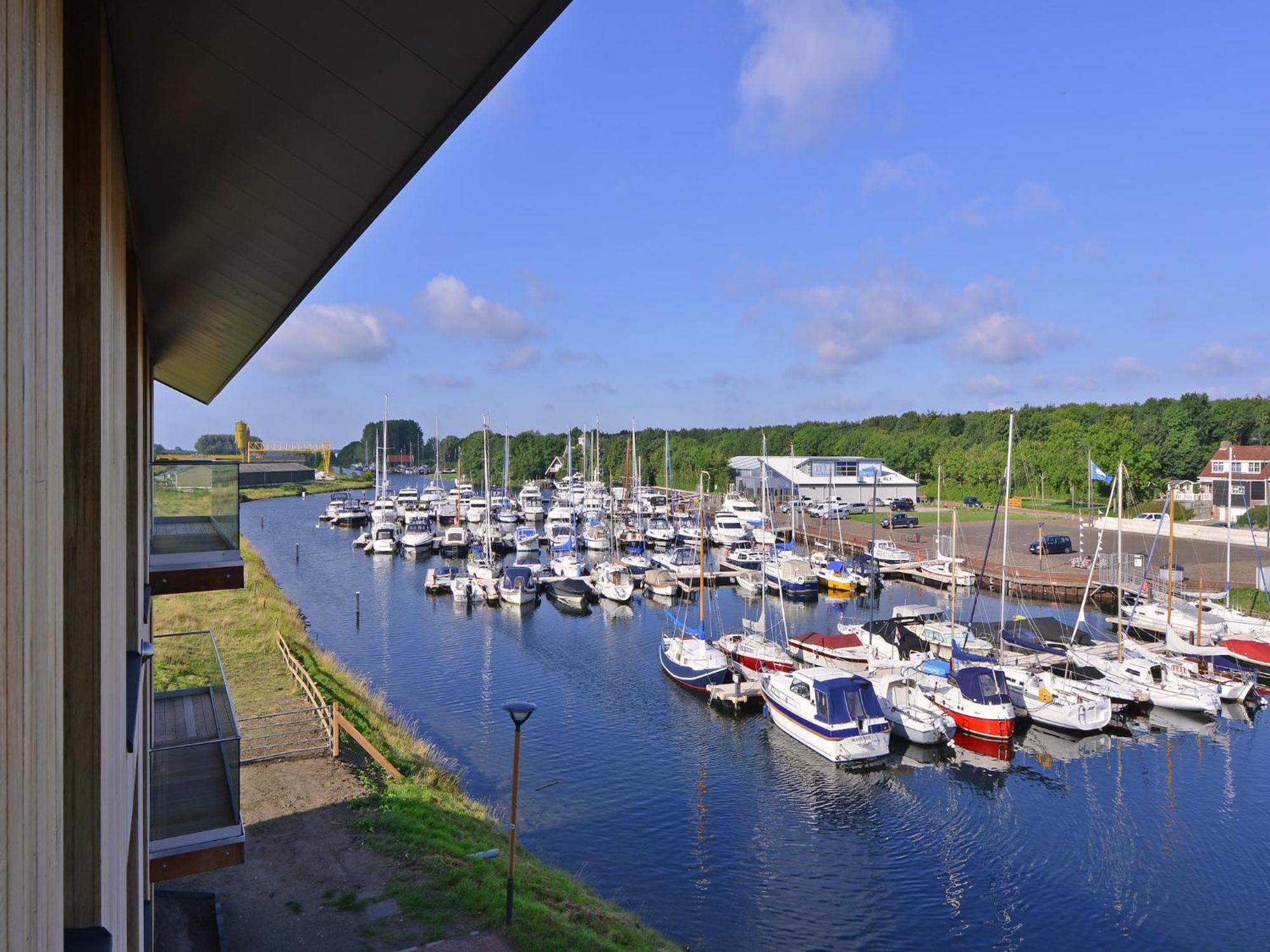Waterlodge Blue Lagoon On A Jetty For 4 People Kamperland Buitenkant foto